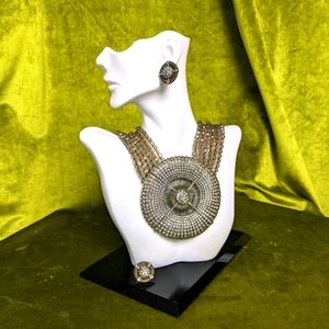 Heidi Daus necklace and earrings